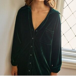 Lalavon Elegant Green Velvet Mini Shirt Dress
